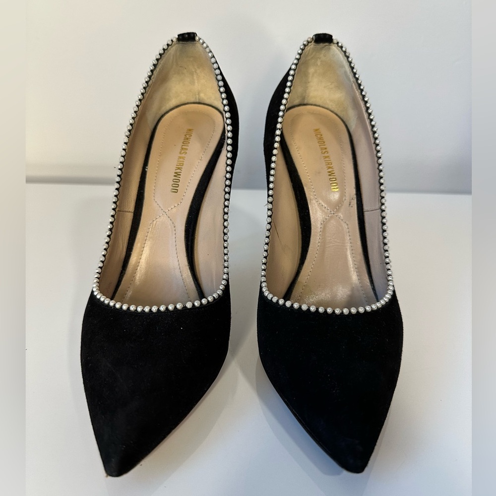 Nicholas Kirkwood Black Heels with Pearl Detail